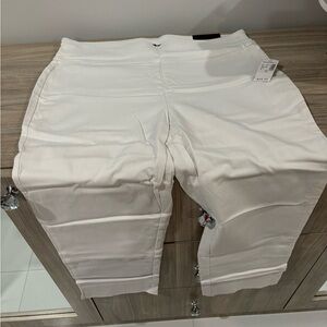 Dress Barn Roz & Ali Classic White Pants